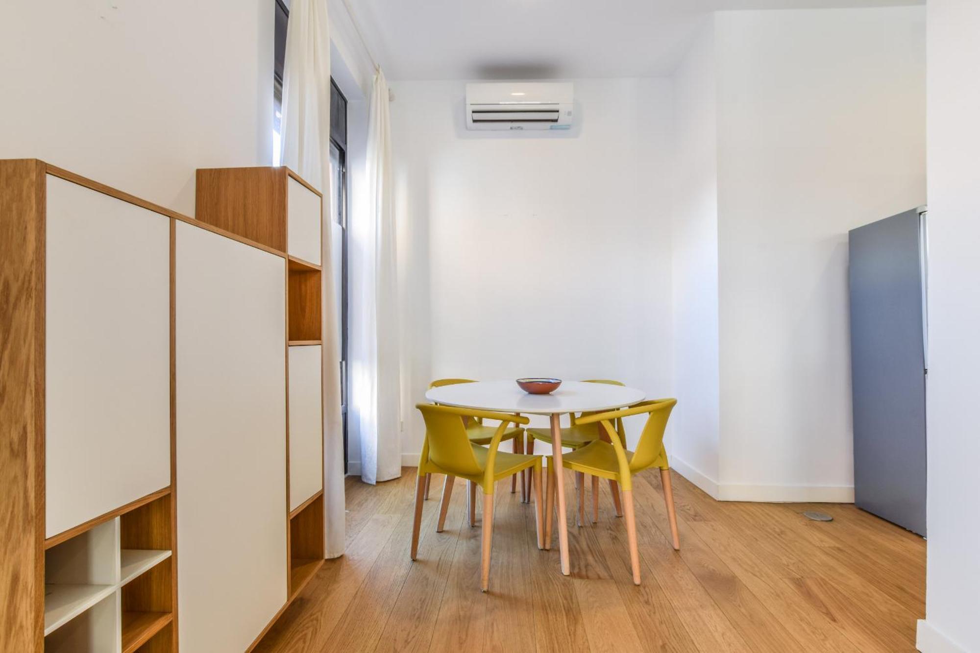 شقة Loft Exclusivo Reformado De Diseno Alquiler Temporal مدريد المظهر الخارجي الصورة
